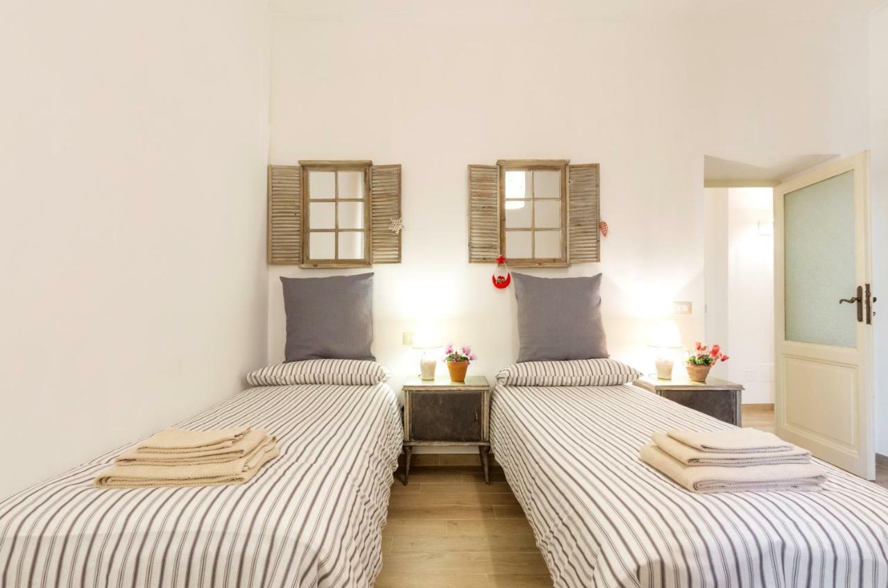 La Romantica Al Colosseo Apartment Rom